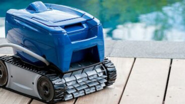 Robot pulitore per fondo