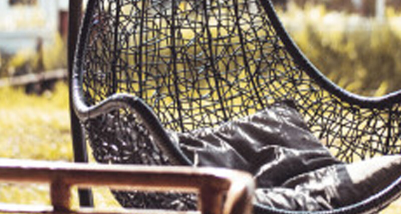 Poltrona sospesa con cuscini